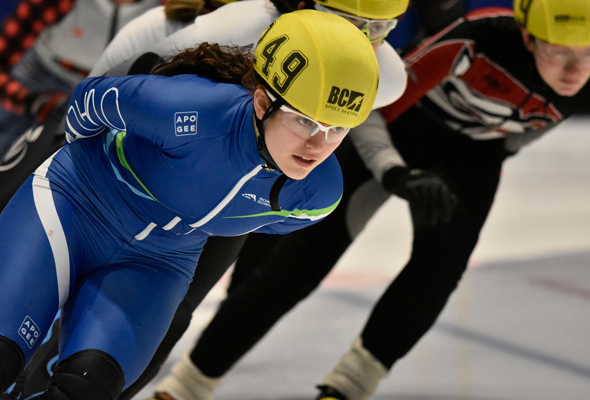 Elite female short track skater Charlotte Sernoski